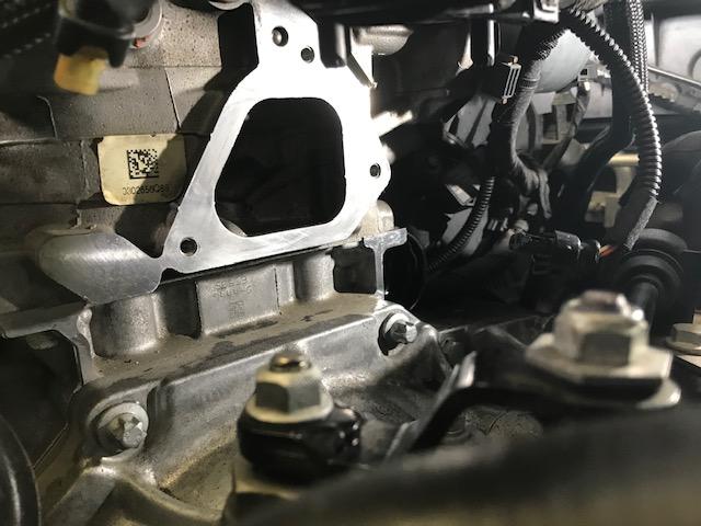 ＢＭＷ　ＭＩＮＩ　Ｒ５６　ミニクーパー　エンジンチェックランプ　故障コード　サーモハウジング交換　埼玉　春日部　輸入車　専門店　ミニ　ＣＢＡ-ＳＵ１６