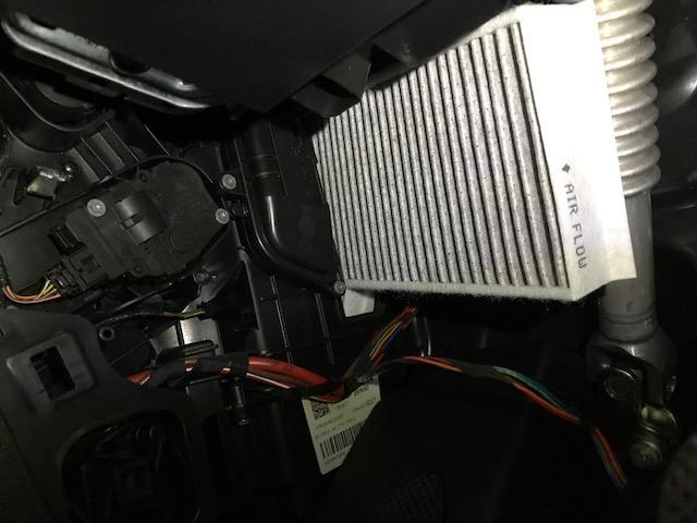 BMW MINI F56 ミニクーパーS エアコンフィルター BMW MINI F56 ミニクーパーS エアコンフィルター