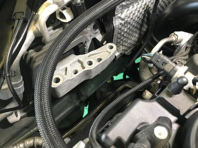 bmw mini f55 ミニクーパー エンジン振動大 エンジンマウント交換 埼玉 春日部 輸入車専門店 dbaーxs15 b38a15a グーネットピット bmw mini f55 ミニクーパー エンジン振動大 エンジンマウント交換 埼玉 春日部 輸入車専門店 dbaーxs15 b38a15a グーネットピット