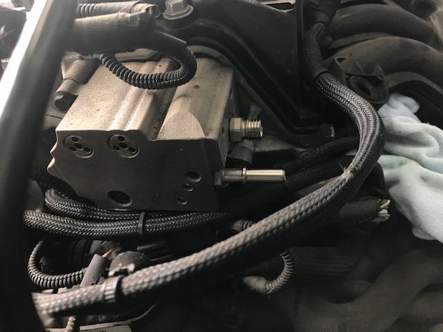 BMW MINI R56 ミニクーパーS エンジンチェックランプ BMW MINI R56 ミニクーパーS エンジンチェックランプ