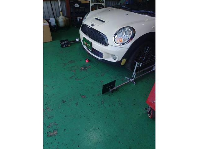 MINI バネ交換 アライメント調整 埼玉 春日部 輸入車専門店