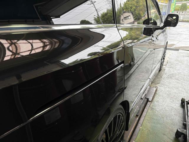 日産　エルグランド　ダイヤモンドキーパー　ボディコーティング