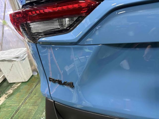 トヨタ　ＲＡＶ４　ダイヤモンドキーパー　ボディコーティング