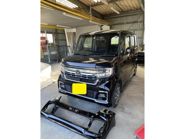 ホンダ　N-BOX　フロントバンパー交換