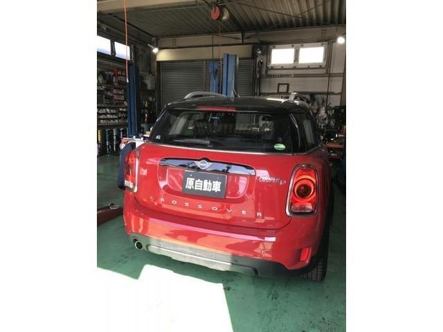 BMW　ＭＩＮＩ（F60） テールレンズ交換　バンパー傷修正　外装品・エアロパーツ取付　国産車・輸入車対応・車検・整備・見積もりもお任せ下さい！八王子/日野/多摩地区/相模原/他地域のお客様も大歓迎です！