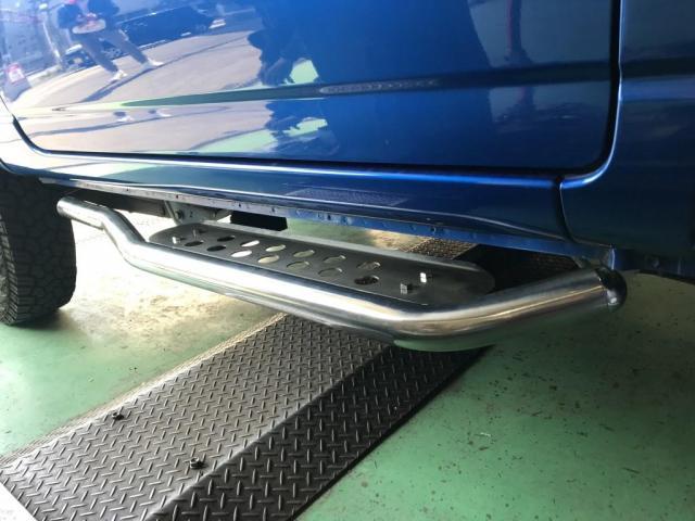 スズキ ジムニー(JB23W) SUZUKI SPORT サイドステップバー 外装 スズキ ジムニー(JB23W) SUZUKI SPORT サイドステップバー 外装
