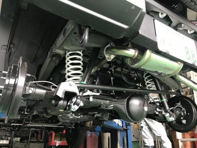 スズキ　ジムニーシエラ（JB74）1インチリフトアップコイルキットへの交換　国産車・輸入車対応・車検・整備・見積もりもお任せ下さい！八王子/日野/多摩地区/相模原/他地域のお客様も大歓迎です！
