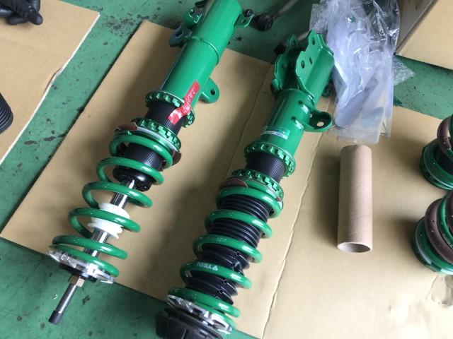 スズキ スイフトスポーツ(ZC33S)TEIN FLEX Z+減衰 スズキ スイフトスポーツ(ZC33S)TEIN FLEX Z+減衰