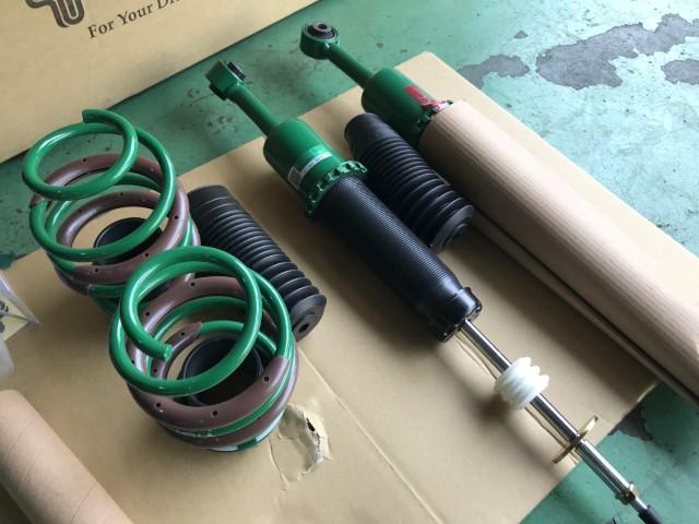 スズキ スイフトスポーツ(ZC33S)TEIN FLEX Z+減衰 スズキ スイフトスポーツ(ZC33S)TEIN FLEX Z+減衰
