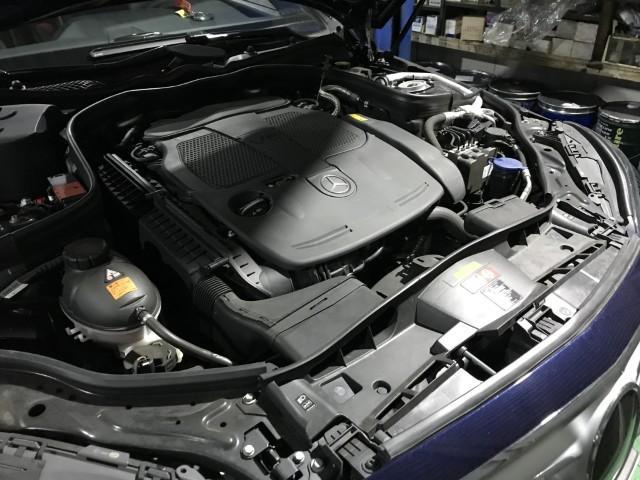 MercedesBenz　W212　Ｅクラス　車検入庫！国産車・輸入車対応・車検・整備・見積もりもお任せ下さい！八王子/日野/多摩地区/相模原/他地域のお客様も大歓迎です！