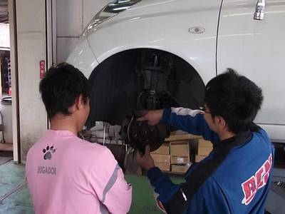 坂戸市でハイブリッド車の車検が安い！