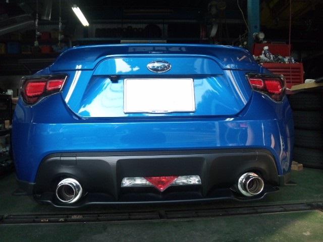 持込取付　スバルＢＲＺ　トランクスポイラー取付　シャークフィンアンテナ取付　ＺＣ６