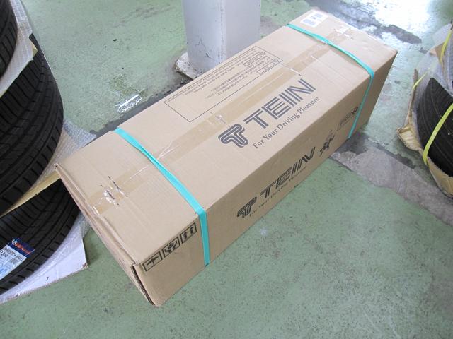 トヨタ エスティマ TEIN テイン 車高調取付作業 横浜市 都筑区 トヨタ エスティマ TEIN テイン 車高調取付作業 横浜市 都筑区