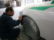 軽度の板金から、重度な修理まで幅広く対応