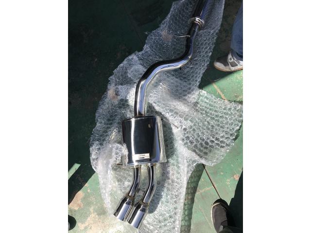 BMW　３シリーズ　マフラー交換　車　整備 リキッドアーマージャパン　千葉県千葉市花見川区、千葉　稲毛区、中央区、若葉区、美浜区、緑区・船橋市・八千代市・習志野市・市原市・市川市・浦安市・鎌ヶ谷市・松戸市・柏市・関東 