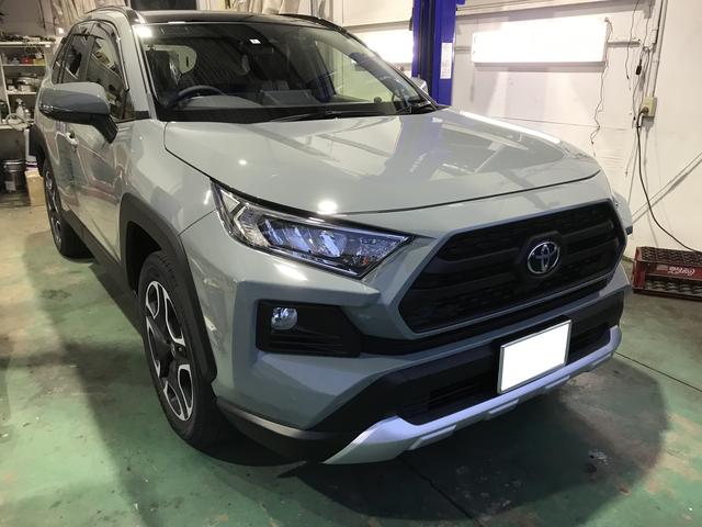 トヨタ　RAV4　セラミックコーティング　コーティング　9H リキッドアーマージャパン　千葉県千葉市花見川区、千葉　稲毛区、中央区、若葉区、２３区・船橋市・八千代市・習志野市・市川市・浦安市・鎌ヶ谷市・松戸市・柏市・関東 