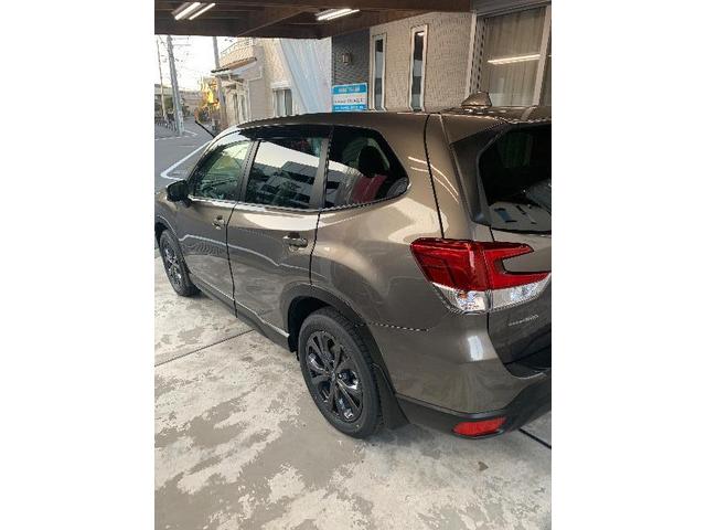 スバル フォレスター新車 G'zoxハイドロフィニッシュ ガラス全面撥水コーティング 施工