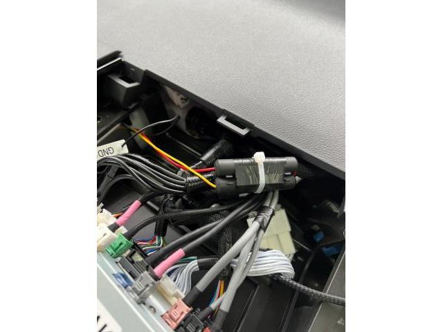 トヨタ 90系 新型VOXY TVキット(キャンセラー) 取付