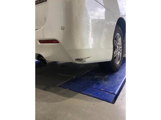 アルファード バンパー キズ 修理 相模原市 町田市 愛川町