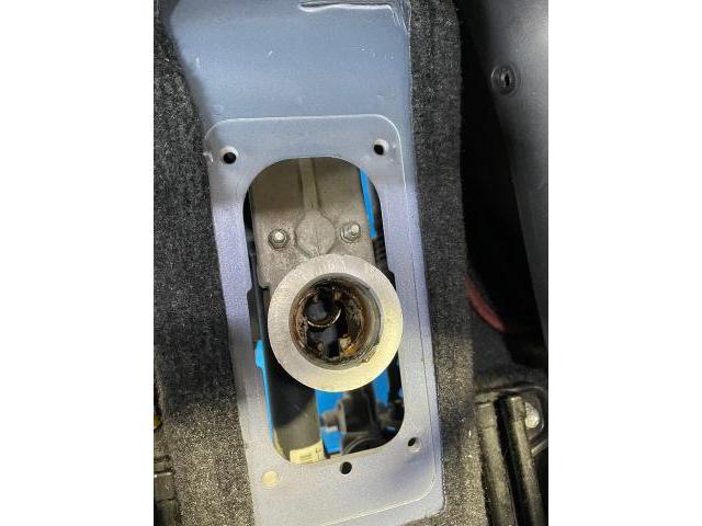 スズキ　ジムニー　1速、2速入りが悪い　リビルドトランスミッション交換