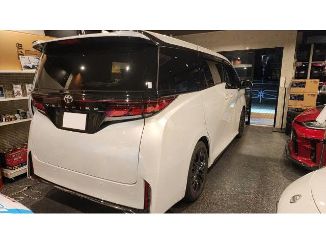 【取付作業】　40ヴェルファイア　ヘッドレストモニター取付け