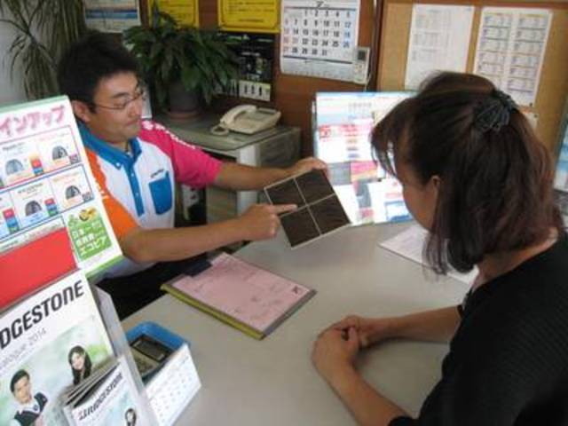 立会い診断に基づき見積りと整備のご提案をします。お客さまに解りやすく適切にアドバイスいたします。