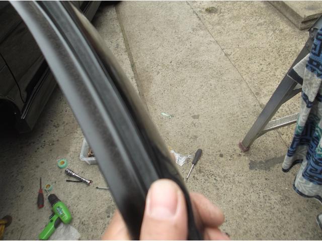 H20　バモス　社外オーバーフェンダー取り付け！千葉県船橋市周辺のナビ取付・キズヘコミ修理・事故修理・エアロ取付・コーティング等、弊社にお任せを！！