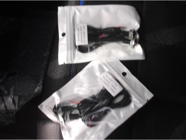 Ｈ２７年　Ｎ－ＢＯＸ　フォグランプＨＩＤ化、ＬＥＤ埋め込み加工！千葉県船橋市・市川市・鎌ヶ谷市・白井市・松戸市・習志野市・八千代市・千葉市、幕張・浦安市、他地域のお客様も大歓迎です！