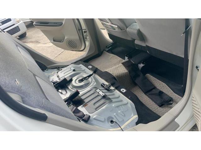 トヨタ　パッソ　内装品取付　シートカバー取付！千葉県船橋市・市川市・鎌ヶ谷市・白井市・松戸市・習志野市・八千代市・千葉市、幕張・浦安市、他地域のお客様も大歓迎です！