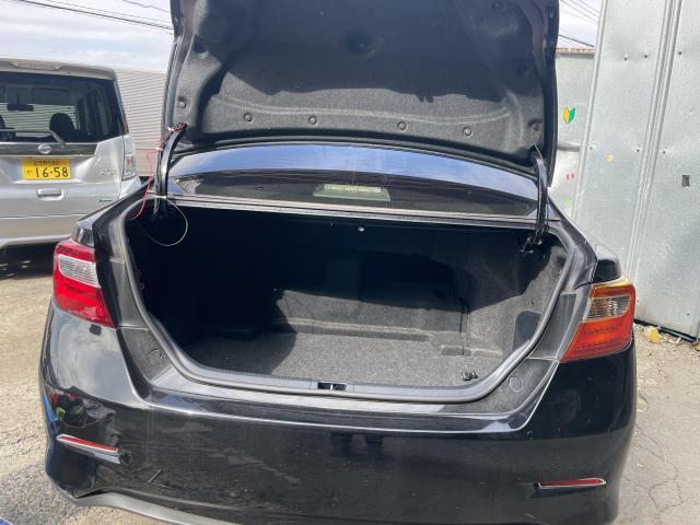 トヨタ　カムリ　テールランプ交換！千葉県船橋市・市川市・鎌ヶ谷市・白井市・松戸市・習志野市・八千代市・千葉市、幕張・浦安市、他地域のお客様も大歓迎です！