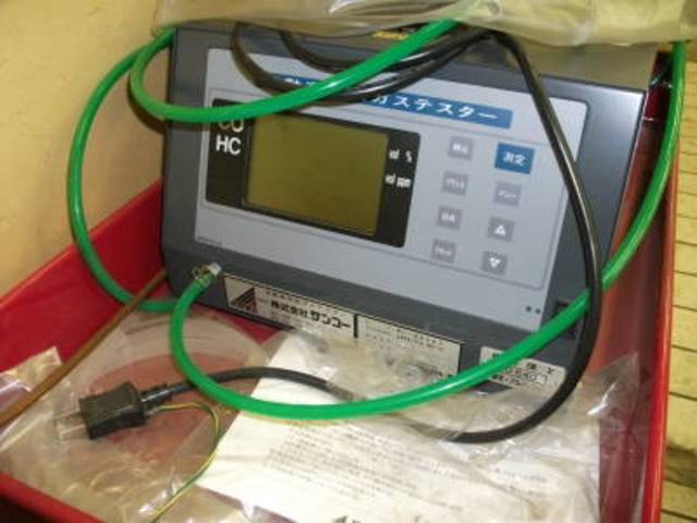 お客様を第一に考えた点検整備を行っております！ナビやアフターパーツ等の取り付けも是非ご相談下さい！！