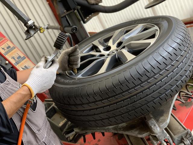 トヨタ　ヴェルファイア　SOLD　納車準備　新品　タイヤ交換　千葉県柏市　HDP