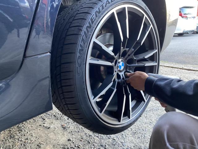BMW　5シリーズ　2年車検　点検　ブレーキパッド　ブレーキキャリパー　パッド確認　タイヤ　WAKO'S　柏市　HDP