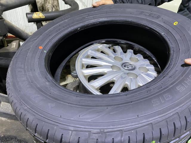 トヨタ　VOXY　タイヤ交換　タイヤ組み換え　パーツ持ち込み　DUNLOP　15インチ
サマータイヤ　柏市　HDP