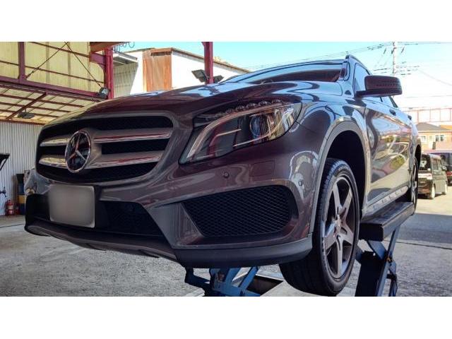 メルセデスベンツ GLA250 スロットルコントローラー 取り付け メルセデスベンツ GLA250 スロットルコントローラー 取り付け