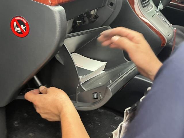 トヨタ ヴェルファイア 3.5 Z プラチナセレクションII 車検点検 車検整備 ワイパー交換 エアコンフィルター交換