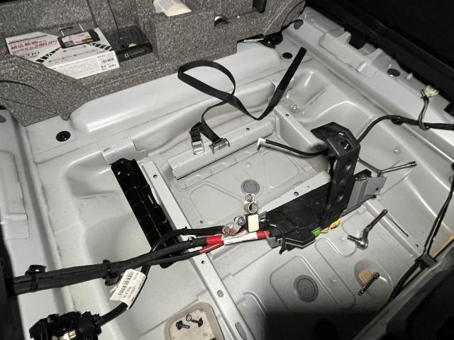VOLVO XC60 バッテリー交換
