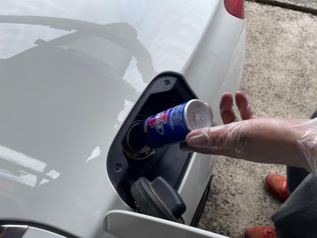 メルセデス・ベンツ CLA250 エンジンオイル交換 添加剤 WAKO'S FV FUEL1 FUEL2