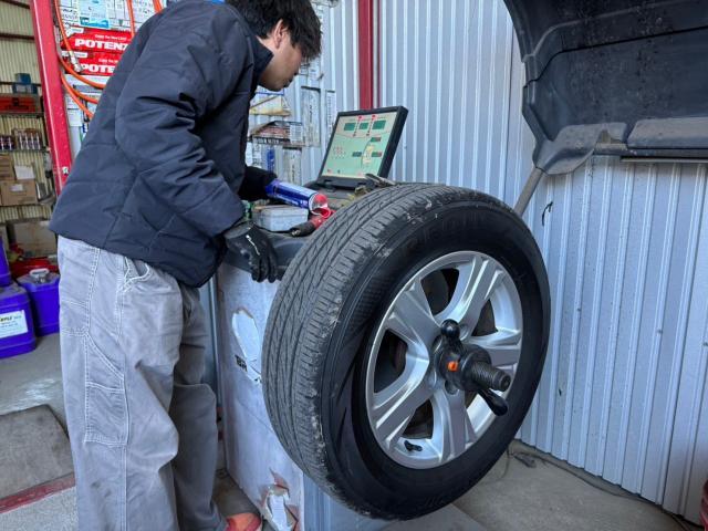 トヨタ アルファード ハイブリッド 30系 入庫点検 オイル交換 ブレーキパッド 柏市 松戸市