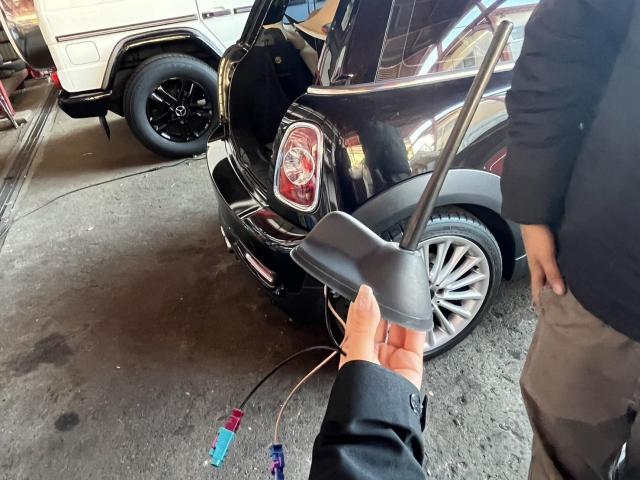 BMW MINI ミニ インスパイアード バイ グッドウッド ラジオ修理