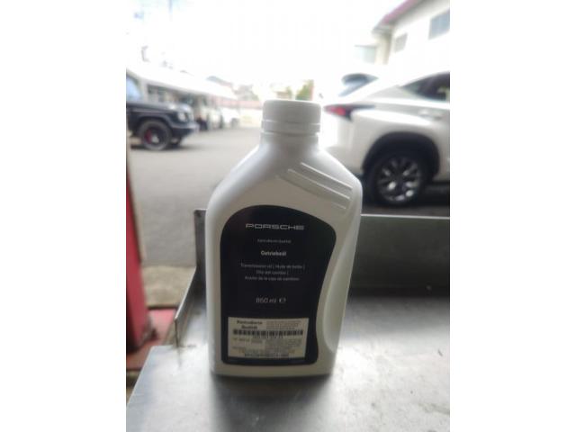 ポルシェ　カイエン　958　トランスファーオイル交換