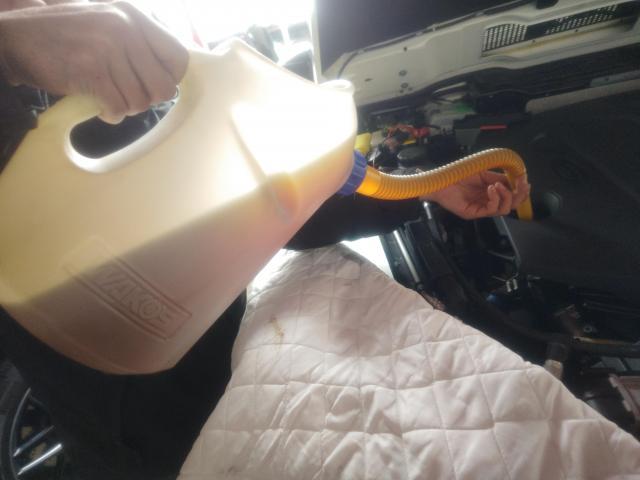 メルセデス・ベンツ　ゲレンデヴァーゲン　ライト・ウィンカー交換　ワイパー交換　オイル交換　整備