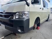 グランドハイエースのキャンピングカーに履いていたスタッドレスタイヤです。 グランドハイエース キャンピングにホイールセット取付けしま