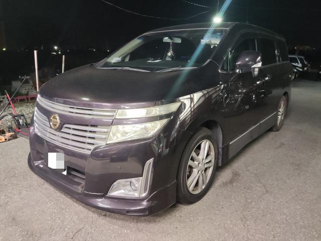 日産　ニッサン　エルグランド　タイヤ交換　18インチ　サマータイヤ　お持ち込み　持ち込み大歓迎