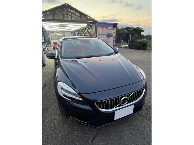 ボルボ　Ｖ４０　ホイール・タイヤ交換　エアバルブ交換　エア漏れ　パンク修理