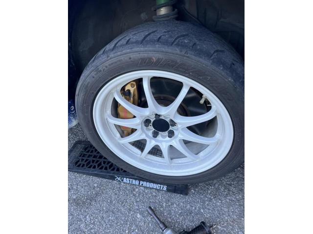 スバル　インプレッサ　ホイール・タイヤ交換　ホイール持ち込み　タイヤ持ち込み　持ち込み大歓迎