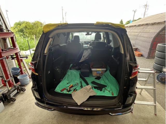 ホンダ　オデッセイ　キズ・へこみ直し　リアバンパー交換　リアゲート交換　板金　修理　