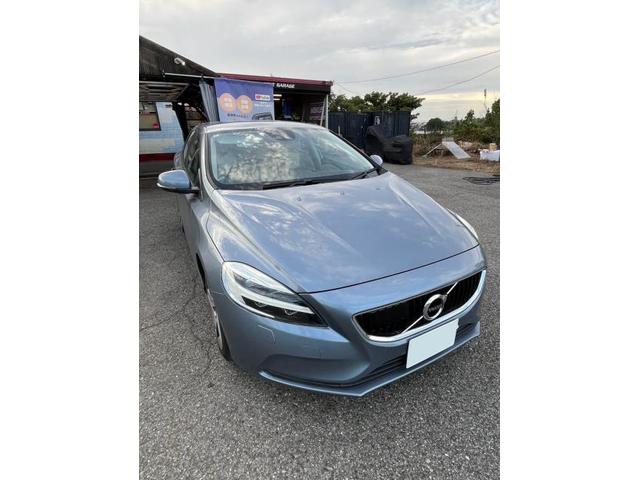 ボルボ　Ｖ４０　ディーゼル車用(オイル交換)　エンジンオイル交換　オイルフィルター交換　お持ち込み　持ち込み大歓迎