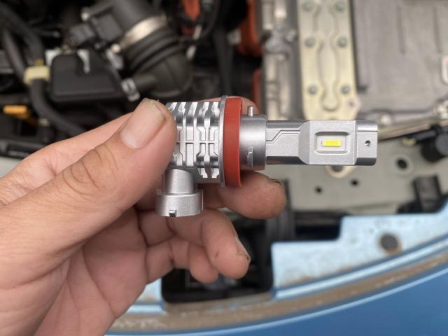 日産　ノート　ライト・ウィンカー類交換　ヘッドライトバルブ交換　LEDヘッドライトバルブ　お持ち込み　持ち込み大歓迎