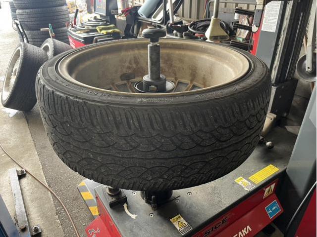 クライスラー クライスラー・300C ホイール・タイヤ交換 タイヤ交換 サマータイヤ 交換 22インチ 22inch お持ち込み 持ち込み大歓迎